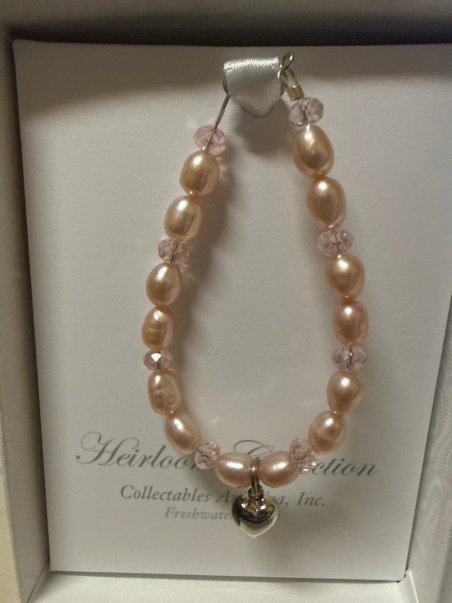 Pink freshwater pearl bracelet w/heart CJ312H